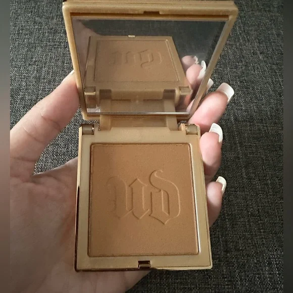 80 WR - Urban Decay Stay Naked The Fix Powder Foundation - Picture 2 of 6